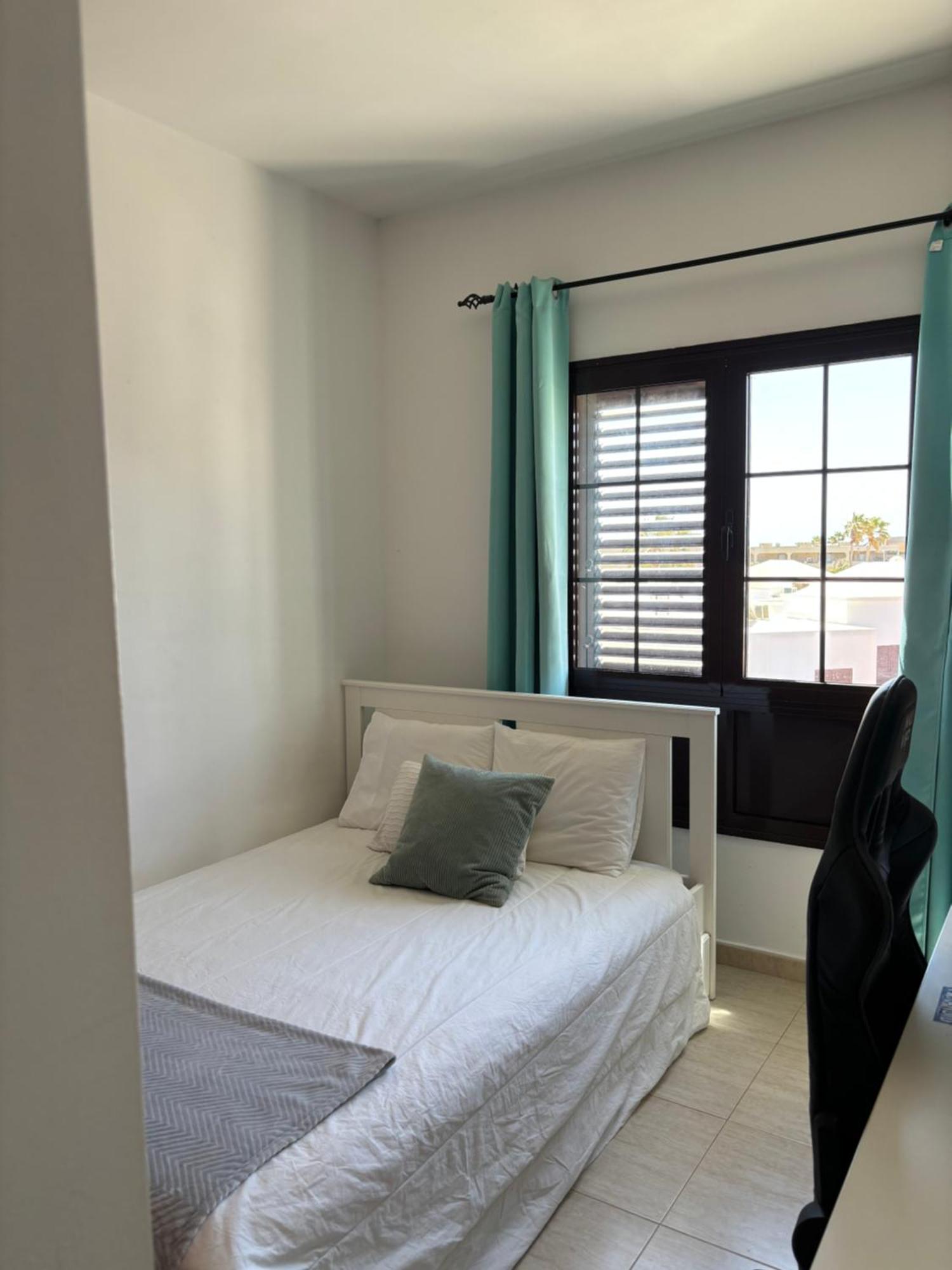 Casa Amplia Y Moderna De 3 Habitaciones En Complejo Con Piscina Costa Teguise Zewnętrze zdjęcie